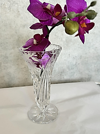 Kristal küçük vazo